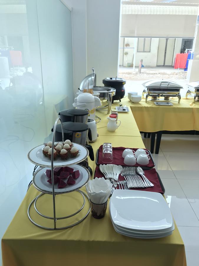 Apple Hotel Two - Near Phnom Penh Airport المظهر الخارجي الصورة